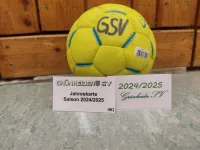 Sektion: Grünheider SV startet Verkauf von Jahreskarten für die Saison 2024/25 – Für alle Heimspiele der Erwachsenen auf Landes-Ebene 70 Euro insgesamt – Handballerinnen und Handballer vor erstem Heimspieltag am Samstag auch beim Campus-Tag dabei